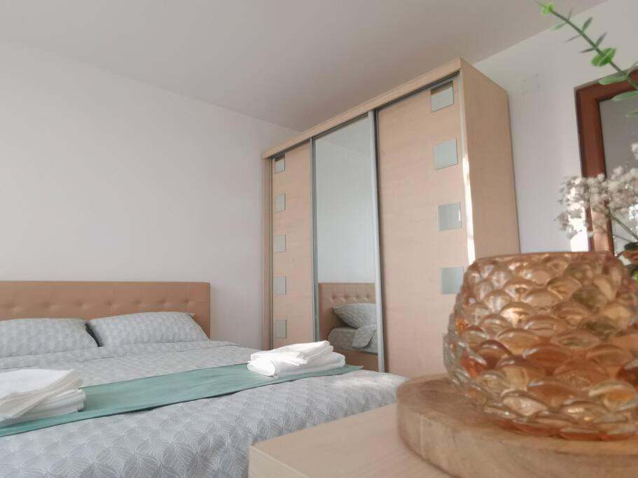 Apartament Gulliver In Centrul Vechi Iasi Exterior foto